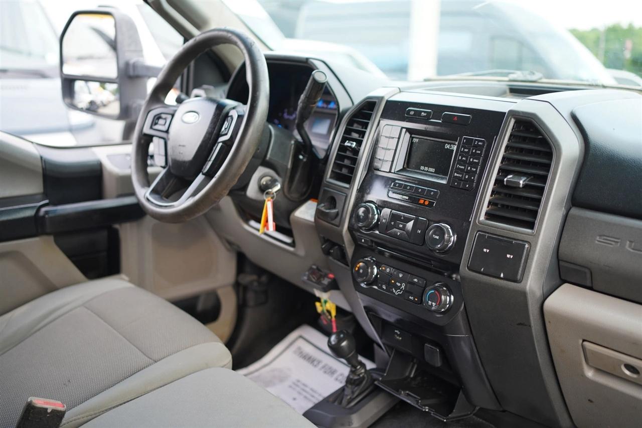 Ford F-550 SuperCab DRW 4WD 2017