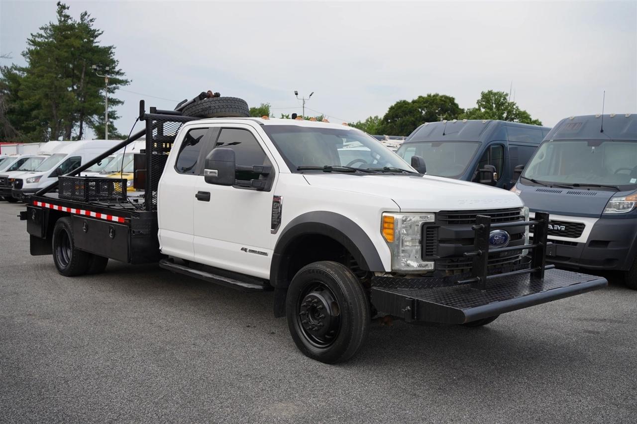 Ford F-550 SuperCab DRW 4WD 2017