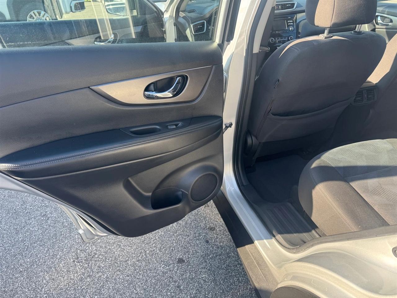 Nissan Rogue S AWD 2016
