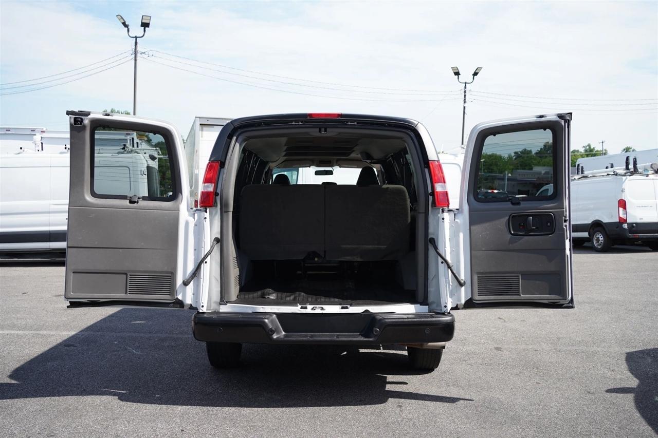 Chevrolet Express LS 3500 Extended 2023