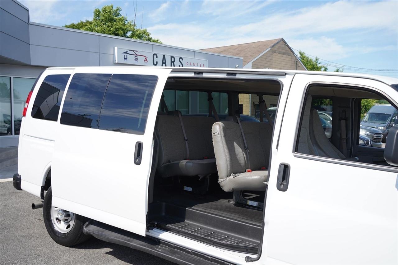 Chevrolet Express LS 3500 Extended 2023
