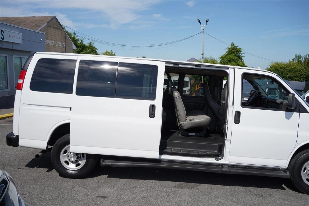 Chevrolet Express LS 3500 Extended 2023