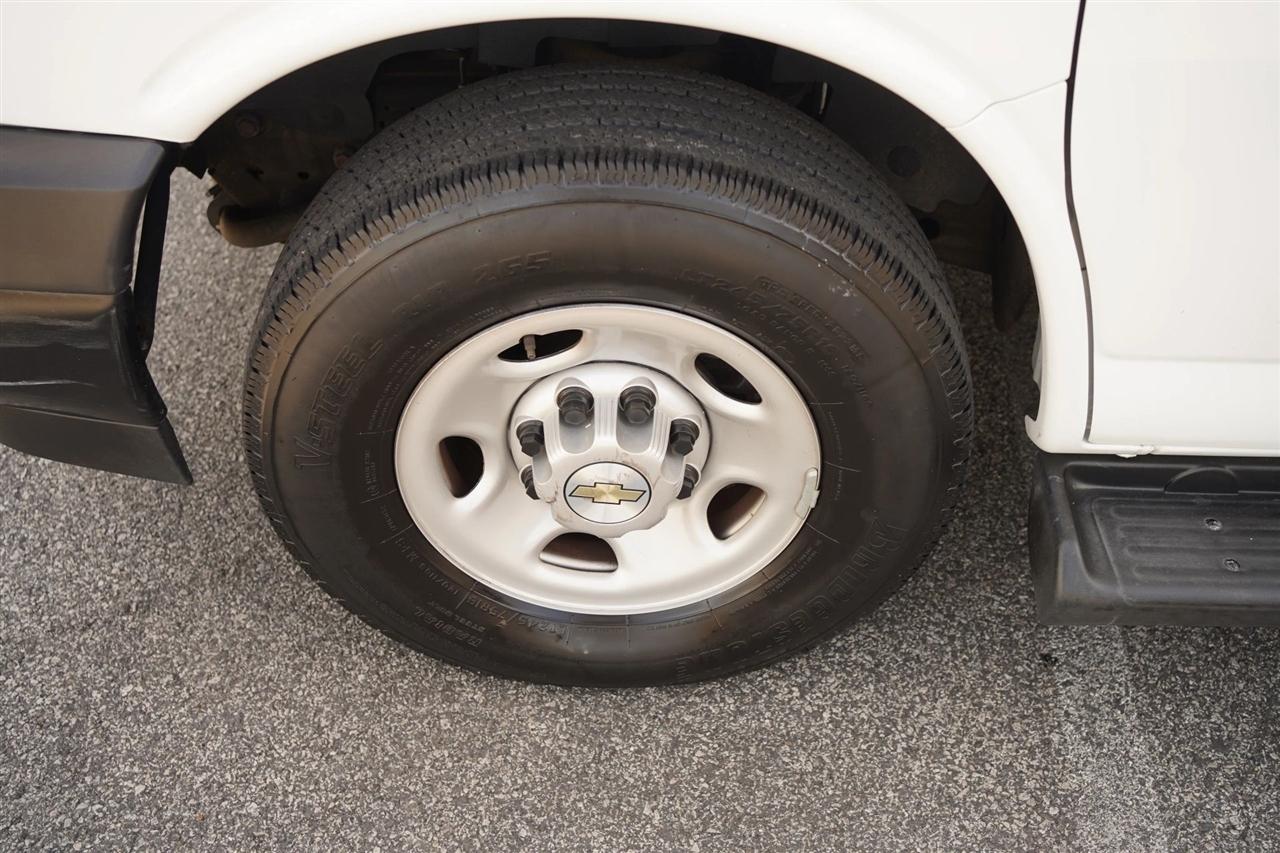 Chevrolet Express LS 3500 Extended 2023
