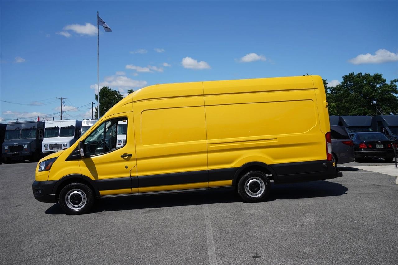 Ford Transit 250 Van High Roof w/Sliding Pass. 148-in. WB EL 2021