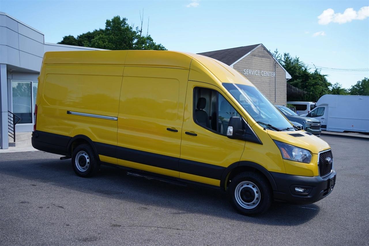 Ford Transit 250 Van High Roof w/Sliding Pass. 148-in. WB EL 2021