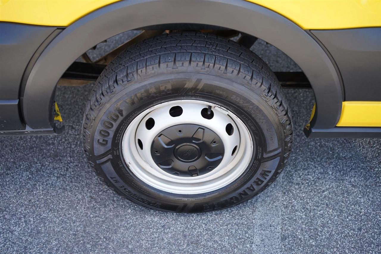 Ford Transit 250 Van High Roof w/Sliding Pass. 148-in. WB EL 2021
