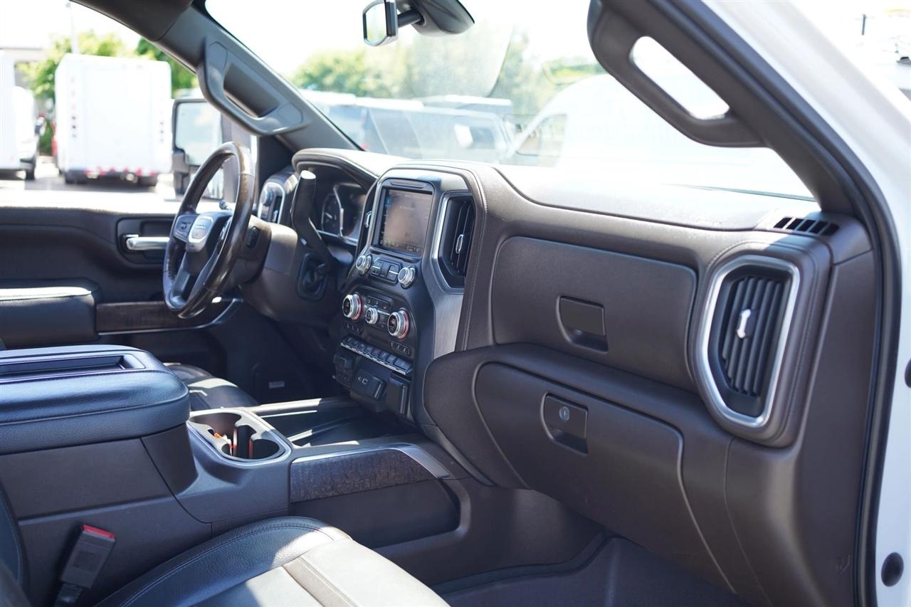 GMC Sierra 2500HD Denali Crew Cab 4WD SB 2022