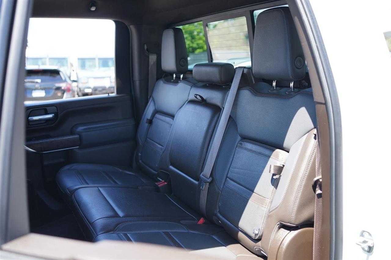 GMC Sierra 2500HD Denali Crew Cab 4WD SB 2022