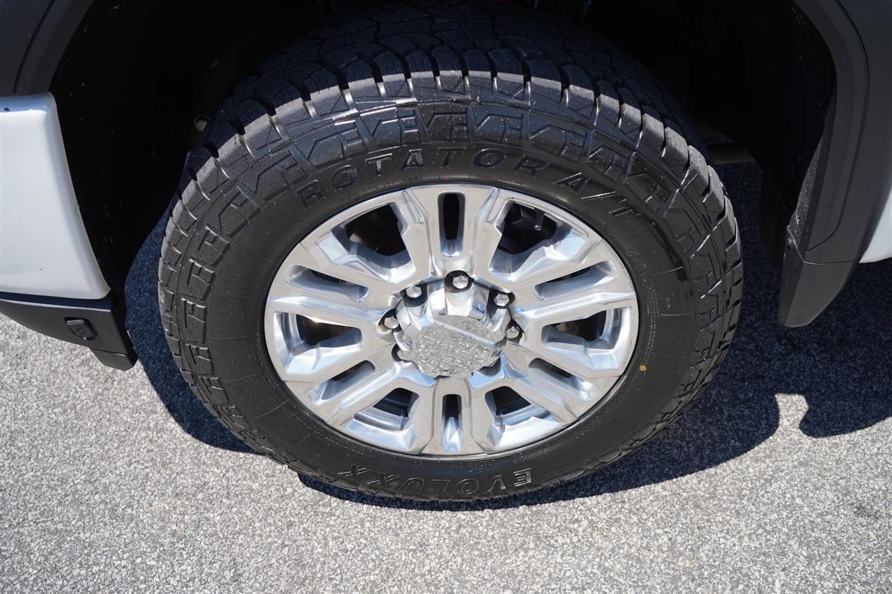 GMC Sierra 2500HD Denali Crew Cab 4WD SB 2022