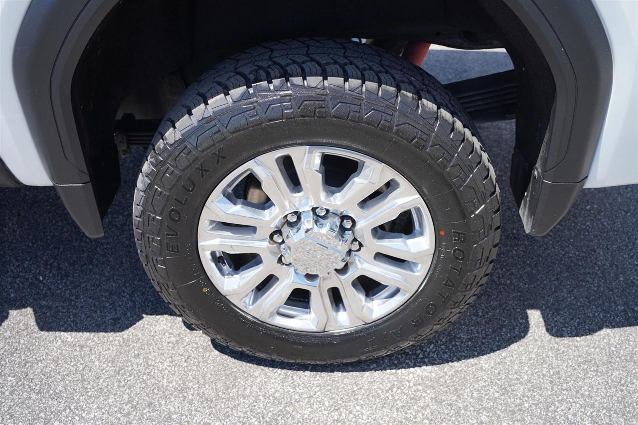 GMC Sierra 2500HD Denali Crew Cab 4WD SB 2022