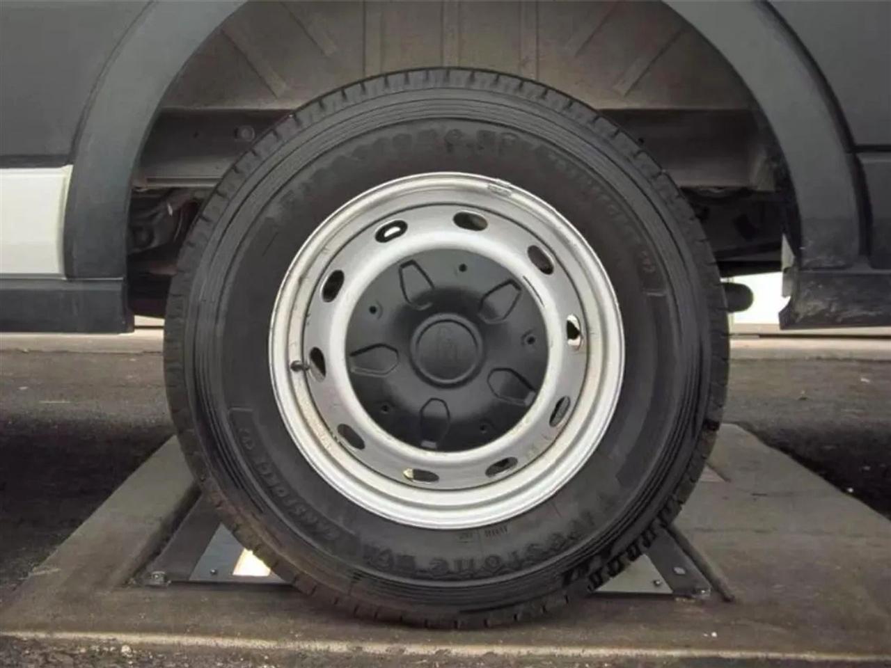 Ford Transit 350 Van High Roof w/Sliding Pass. 148-in. WB EL 2026