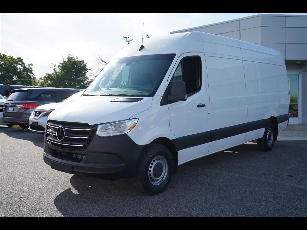 Mercedes-Benz Sprinter 2500 170-in. WB 2023