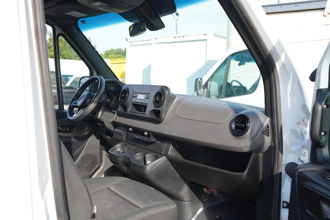 Mercedes-Benz Sprinter 2500 170-in. WB 2023