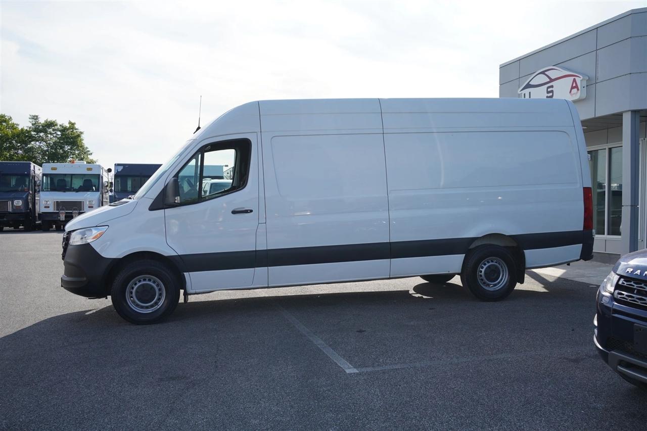 Mercedes-Benz Sprinter 2500 170-in. WB 2023