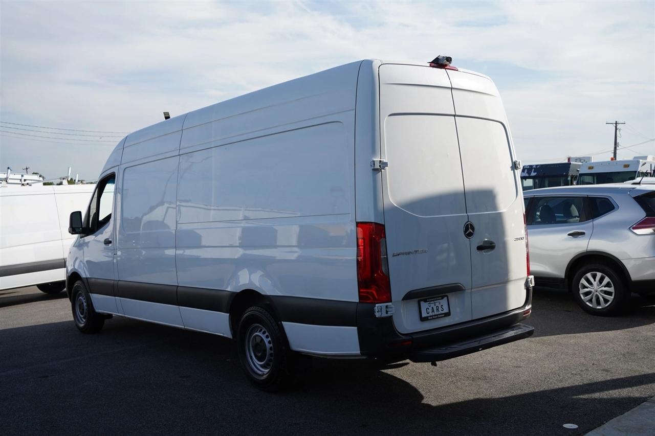 Mercedes-Benz Sprinter 2500 170-in. WB 2023