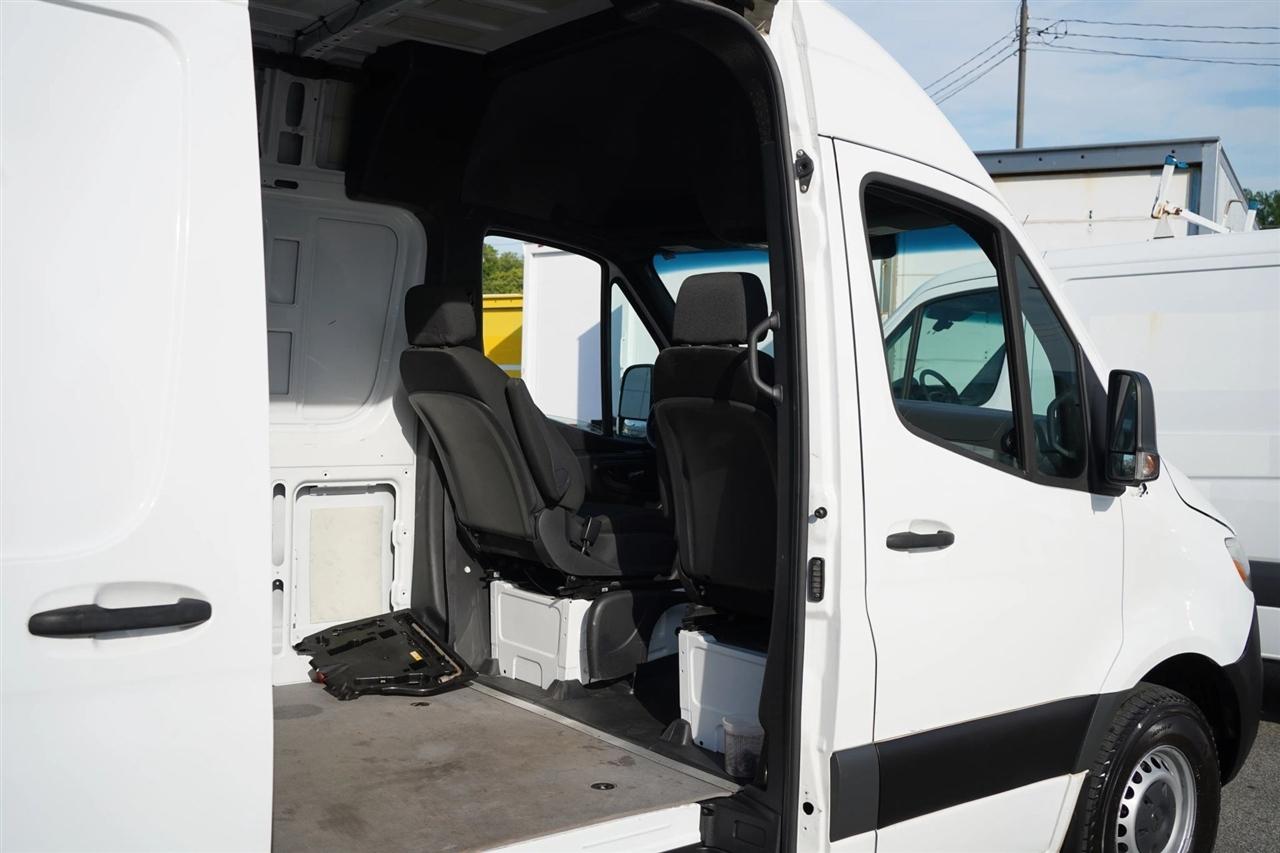 Mercedes-Benz Sprinter 2500 170-in. WB 2023
