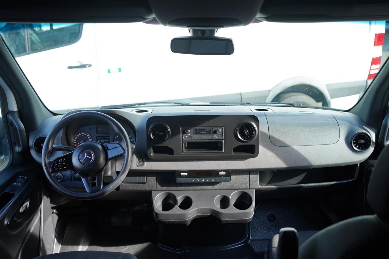 Mercedes-Benz Sprinter 2500 170-in. WB 2023