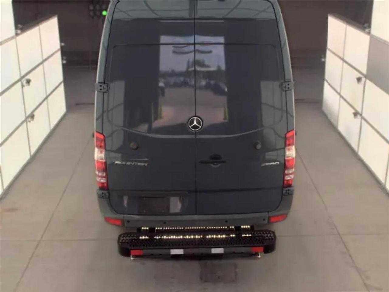 Mercedes-Benz Sprinter 2500 144-in. WB 2018