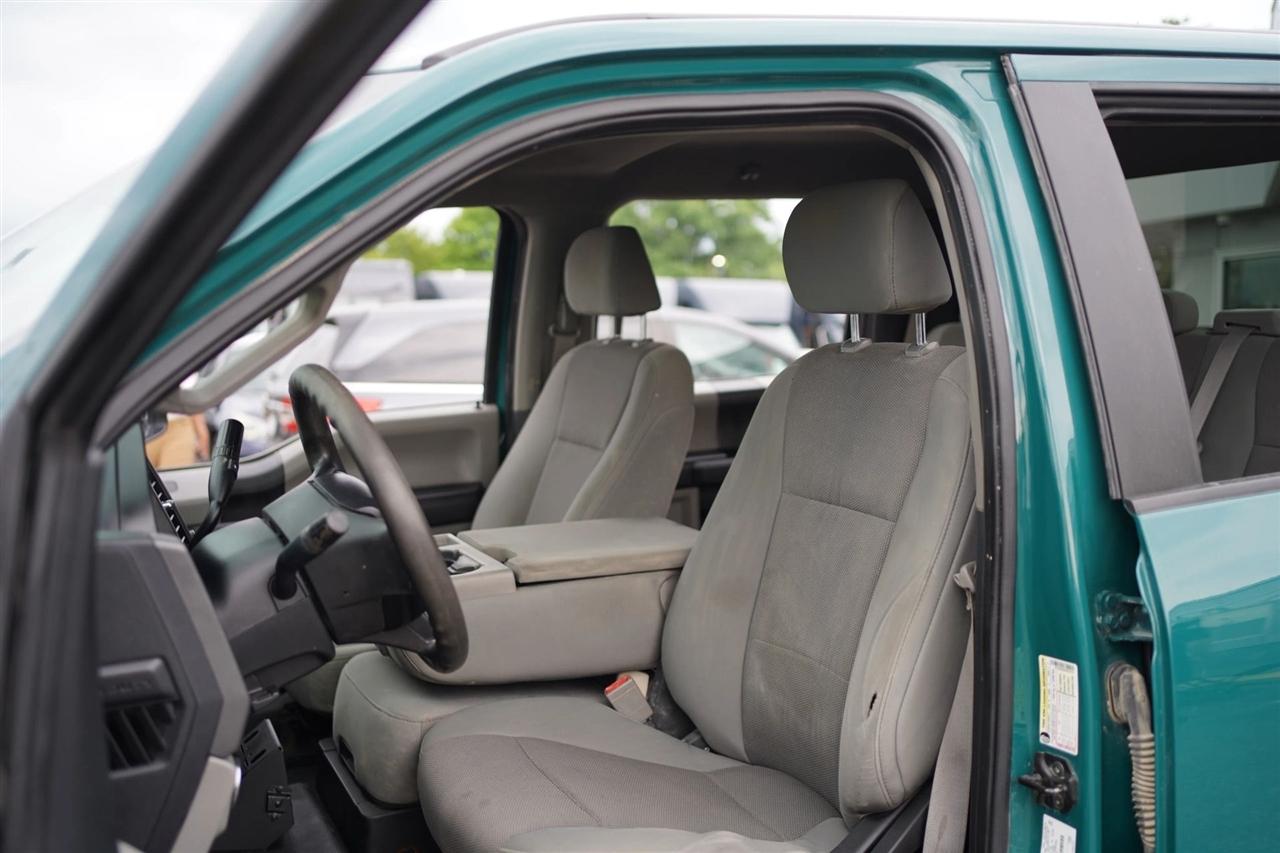 Ford F-250 SD XL Crew Cab 4WD 2019