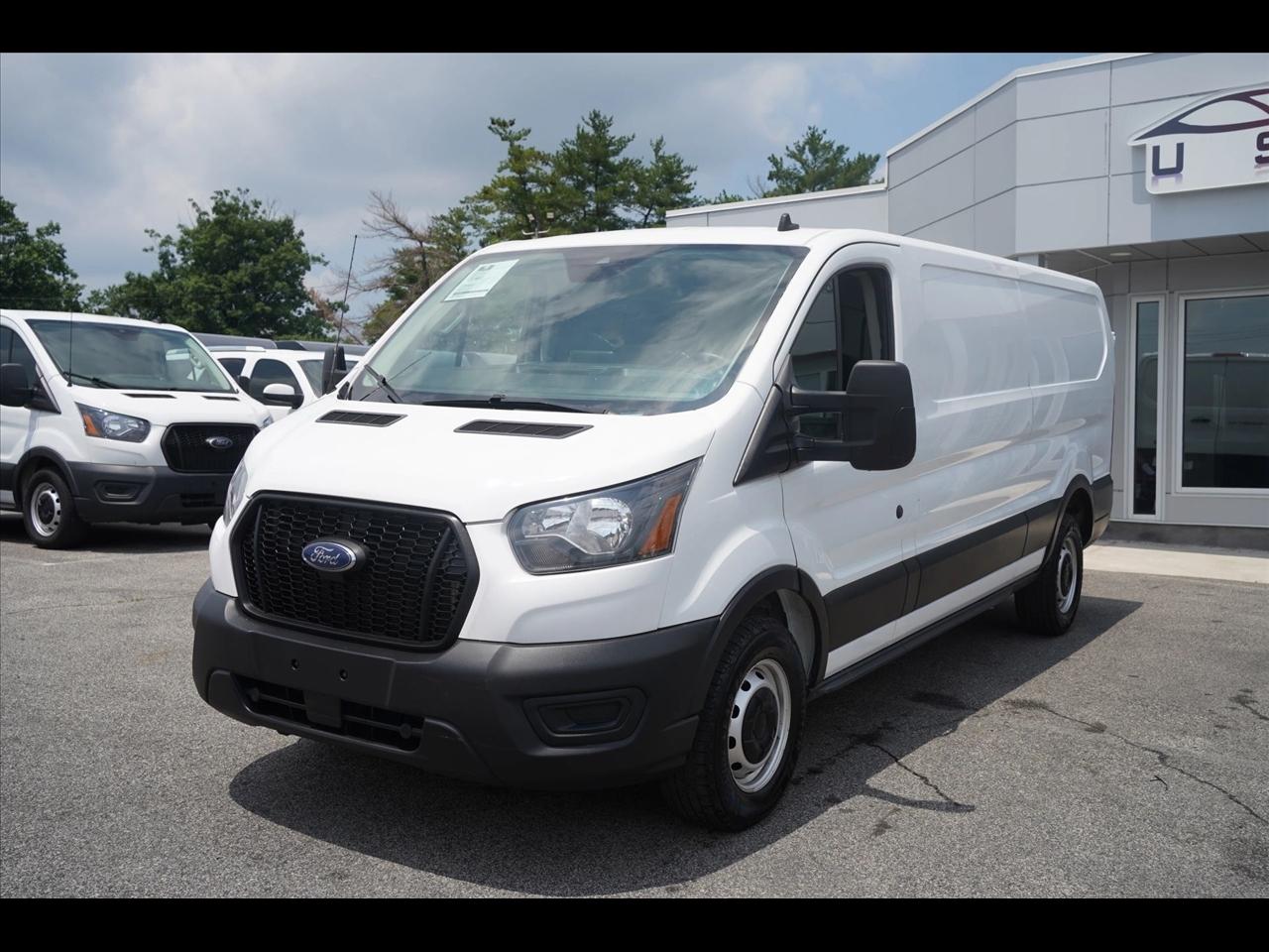 Ford Transit 250 Van Low Roof w/Sliding Pass. 130-in. WB 2021