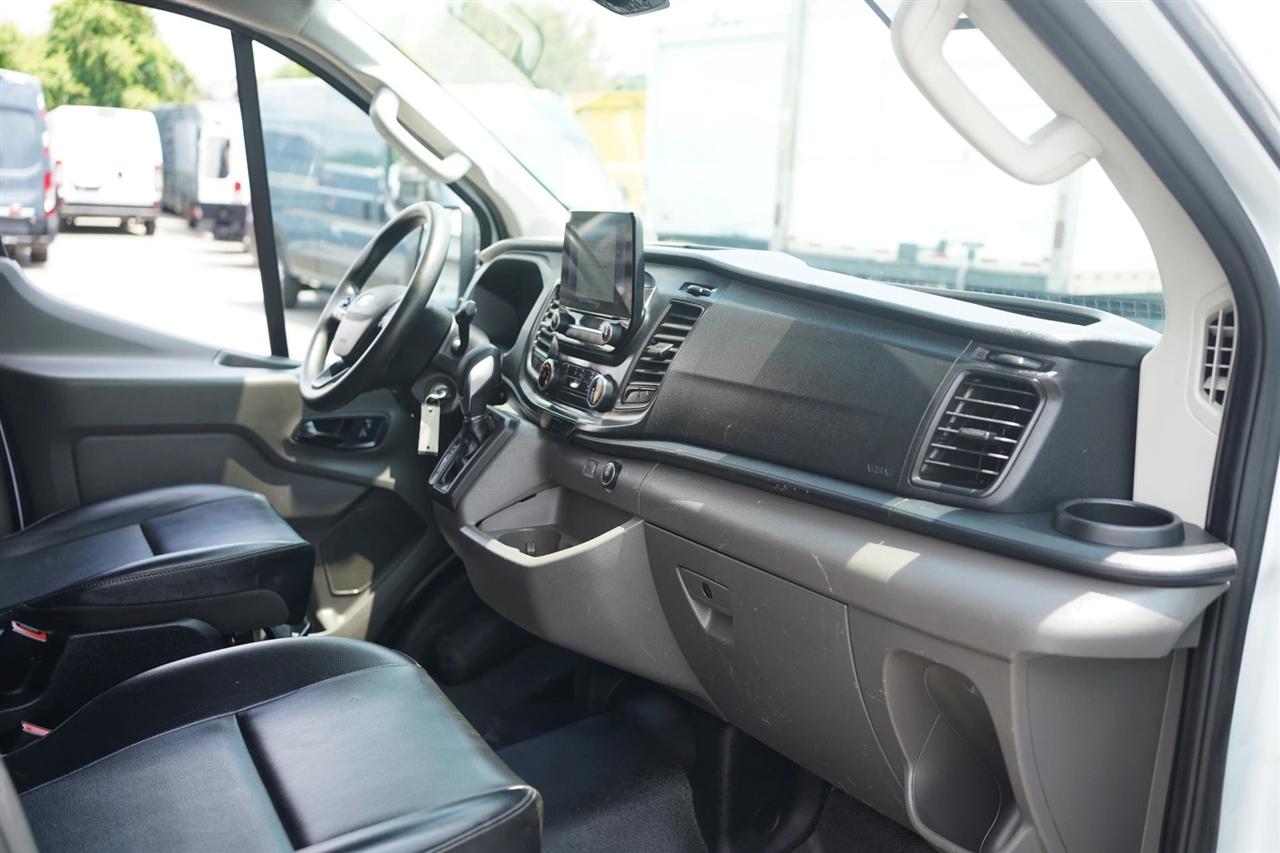 Ford Transit 250 Van Low Roof w/Sliding Pass. 130-in. WB 2021