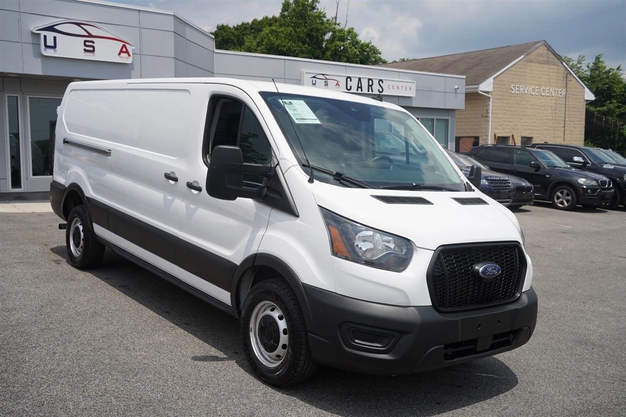 Ford Transit 250 Van Low Roof w/Sliding Pass. 130-in. WB 2021