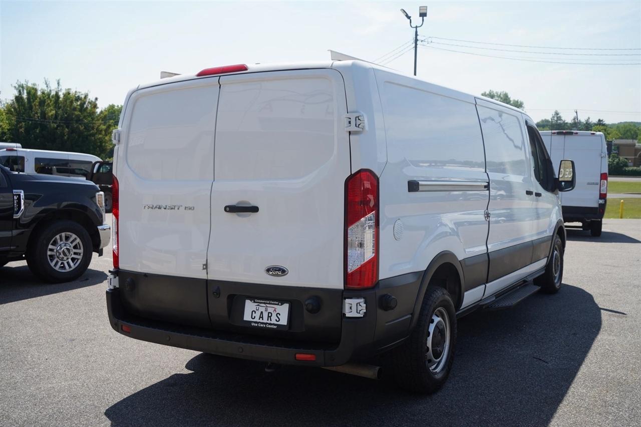 Ford Transit 150 Van Low Roof w/Sliding Pass. 130-in. WB 2020