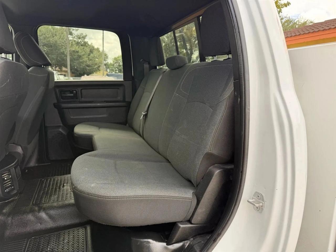 RAM 2500 Tradesman Crew Cab LWB 4WD 2022