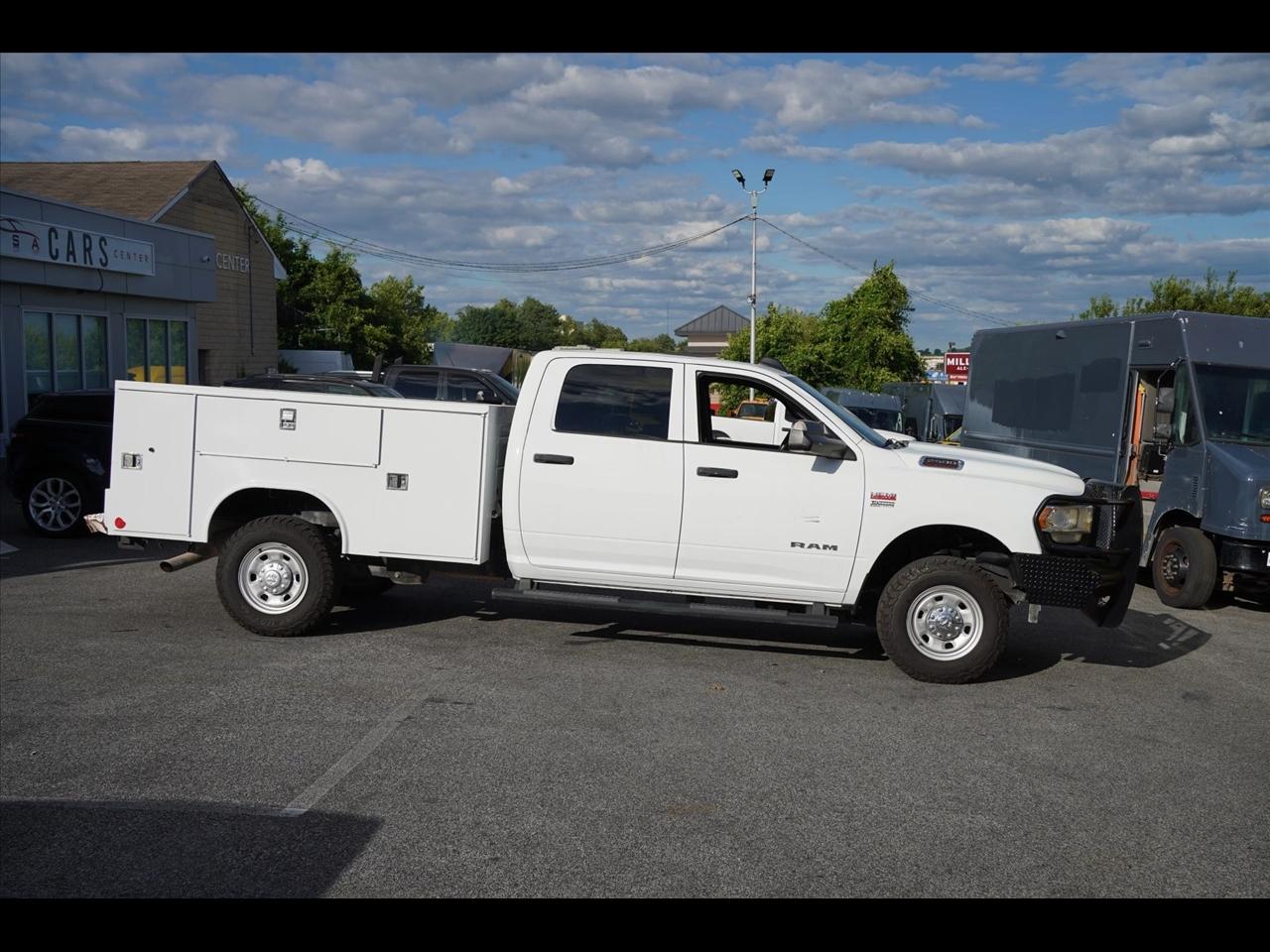 RAM 2500 Tradesman Crew Cab LWB 4WD 2022