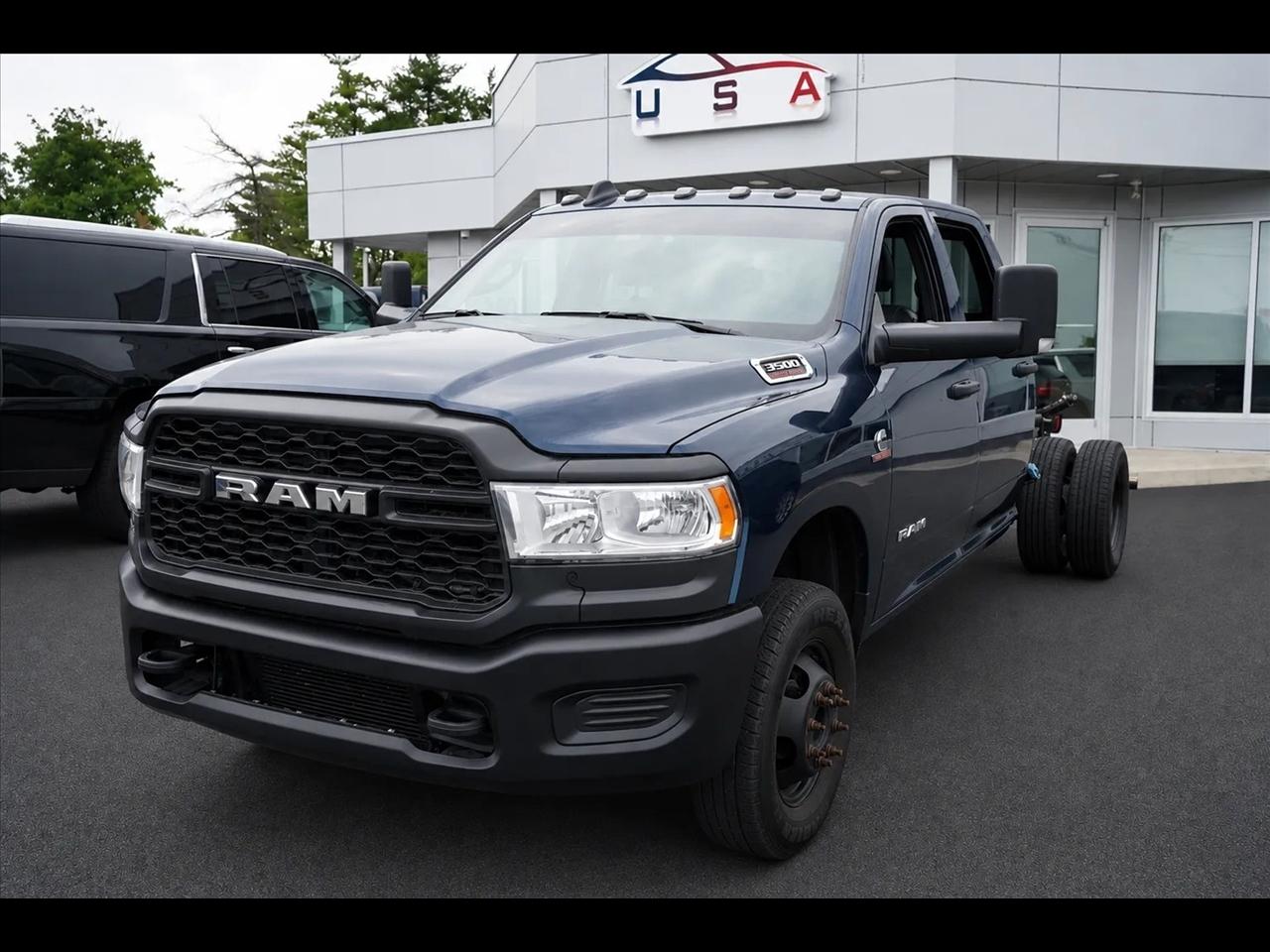 RAM 3500 Crew Cab 4WD DRW 2022