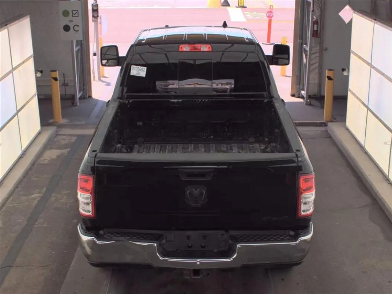 RAM 2500 Tradesman Crew Cab SWB 4WD 2023