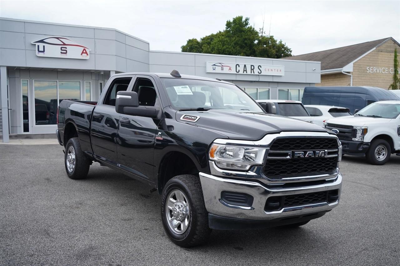 RAM 2500 Tradesman Crew Cab SWB 4WD 2023