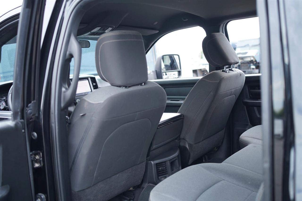 RAM 2500 Tradesman Crew Cab SWB 4WD 2023