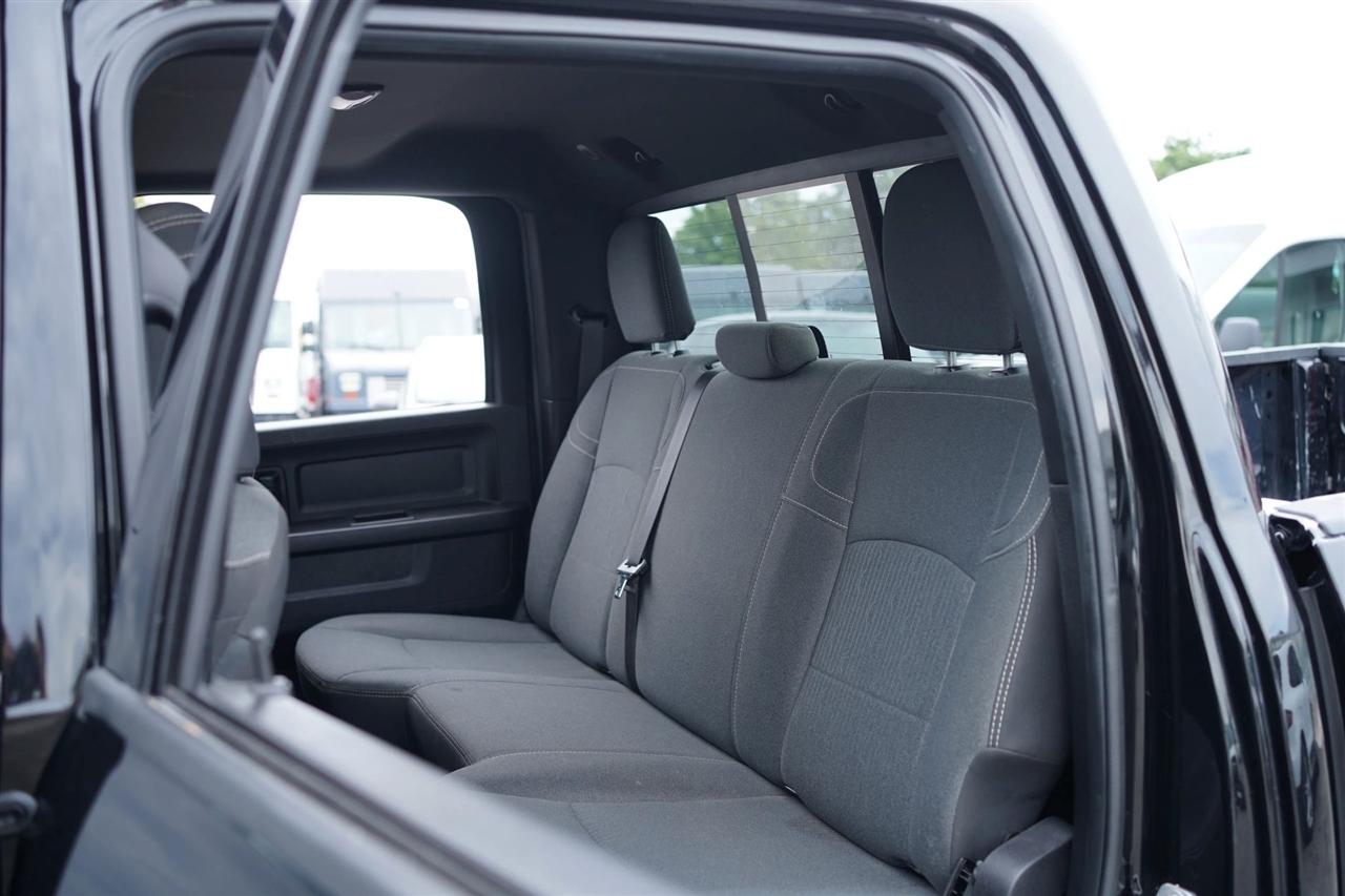 RAM 2500 Tradesman Crew Cab SWB 4WD 2023