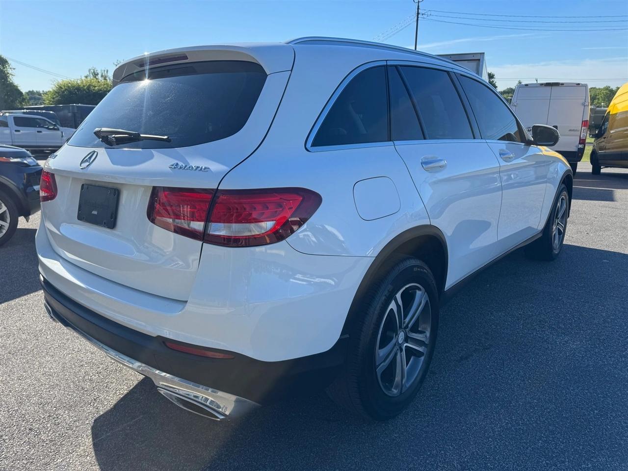 Mercedes-Benz GLC-Class GLC300 4MATIC 2016
