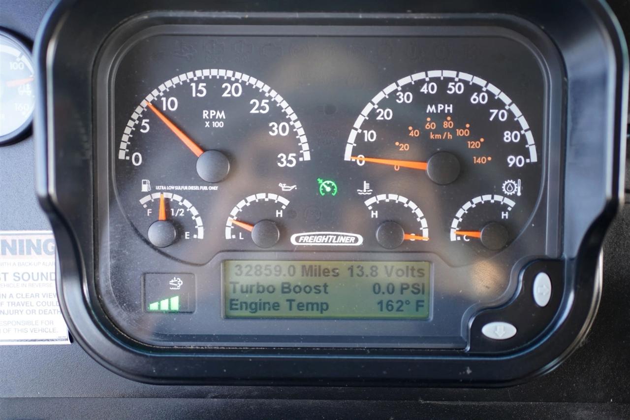 Freightliner MT55  2015