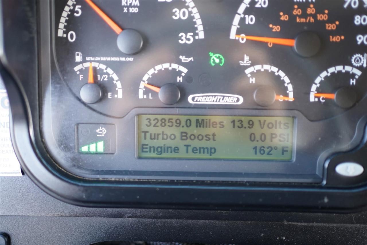 Freightliner MT55  2015