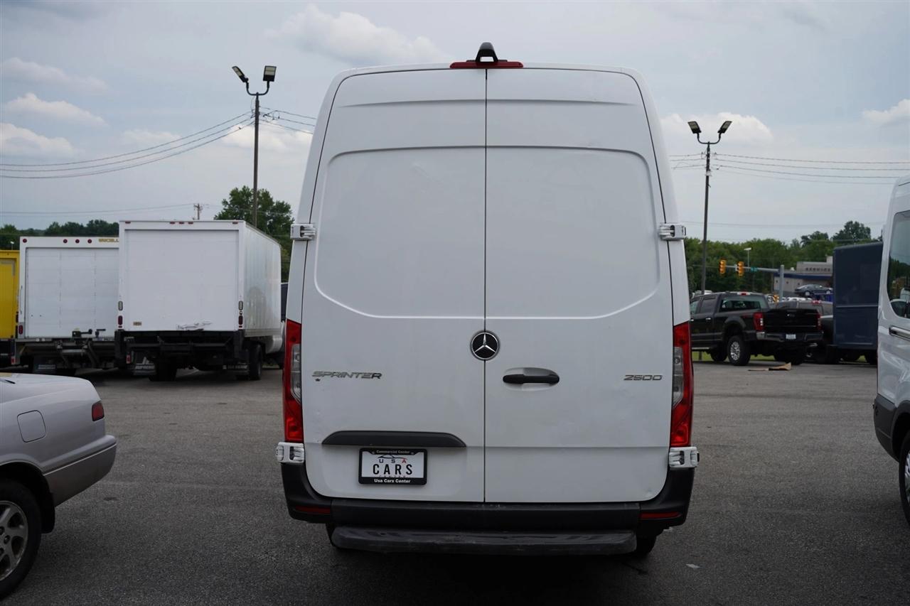 Mercedes-Benz Sprinter 2500 170-in. WB 2023
