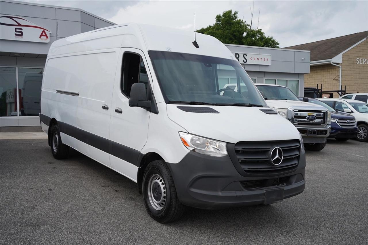 Mercedes-Benz Sprinter 2500 170-in. WB 2023