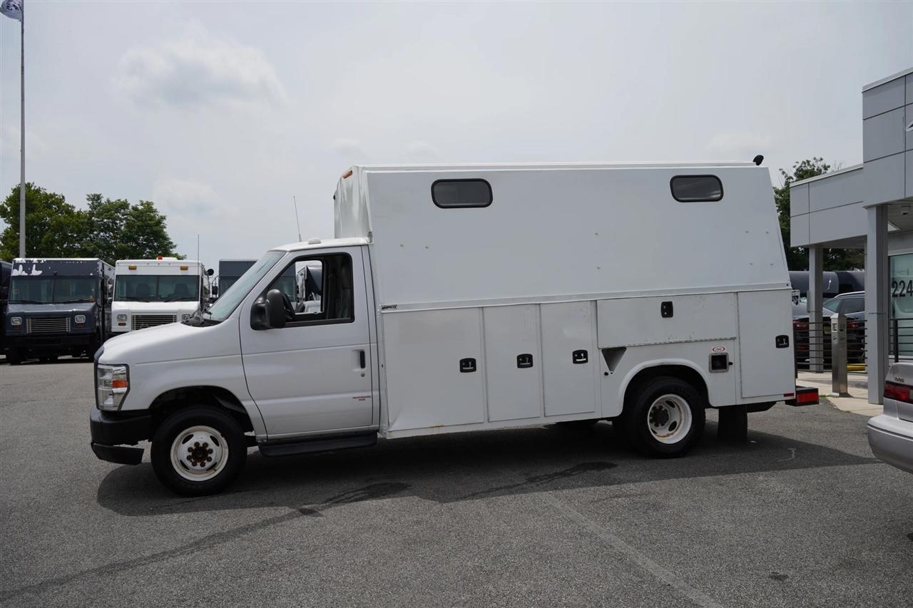 Ford Econoline E450 2018