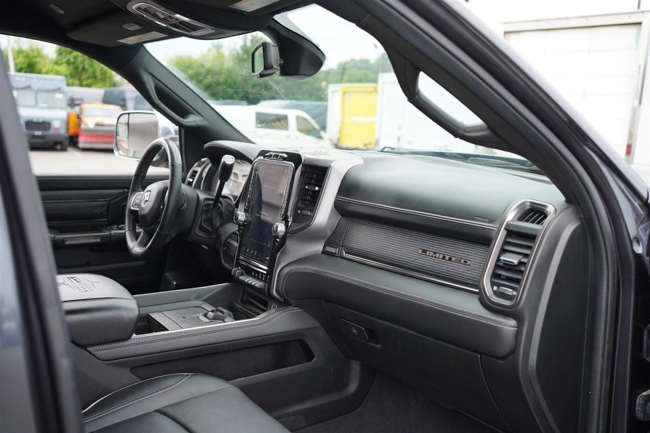 RAM 2500 Limited Mega Cab 4WD 2021