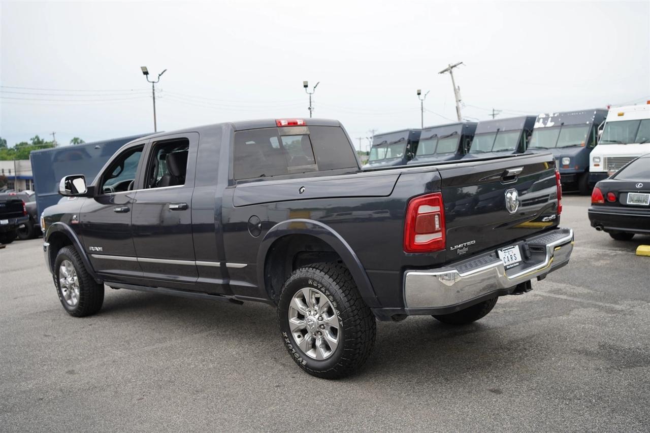 RAM 2500 Limited Mega Cab 4WD 2021