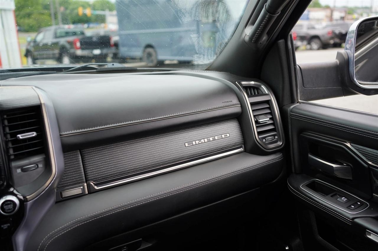 RAM 2500 Limited Mega Cab 4WD 2021