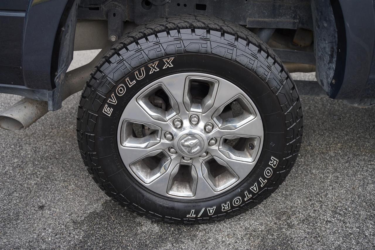 RAM 2500 Limited Mega Cab 4WD 2021