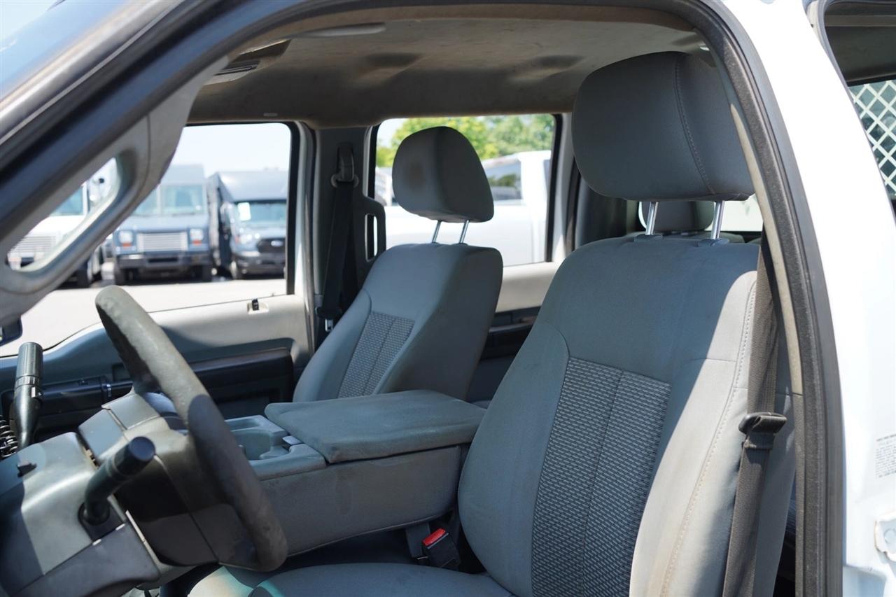Ford F-550 Crew Cab DRW 4WD 2015