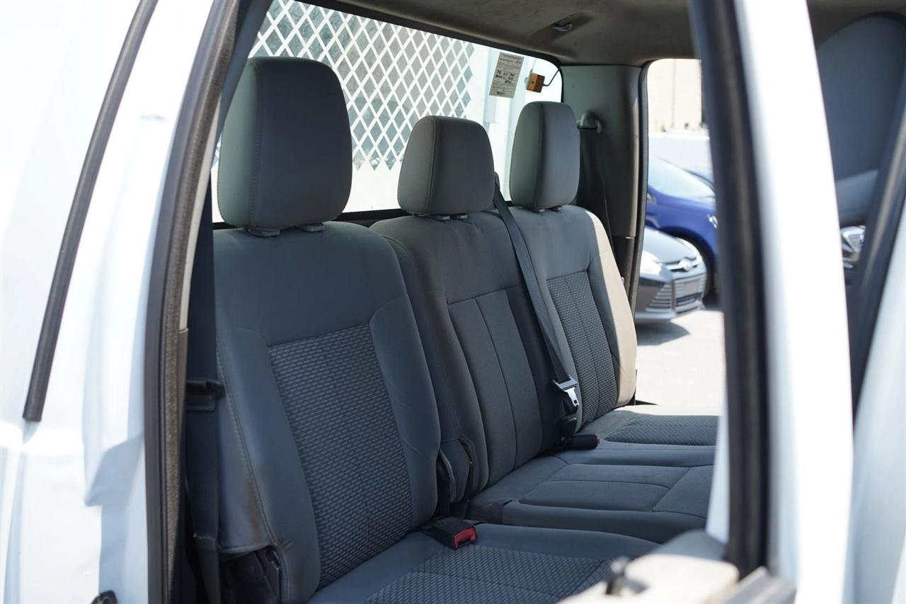 Ford F-550 Crew Cab DRW 4WD 2015