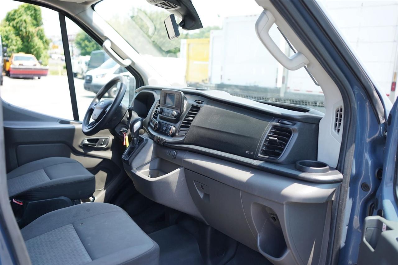 Ford Transit 250 Van High Roof w/Sliding Pass. 148-in. WB EL 2020