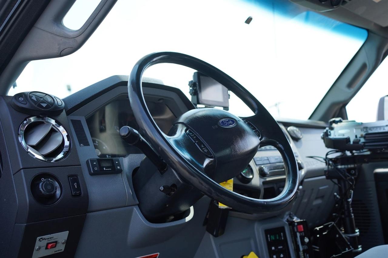 Ford F-750 Regular Cab 2WD DRW 2015