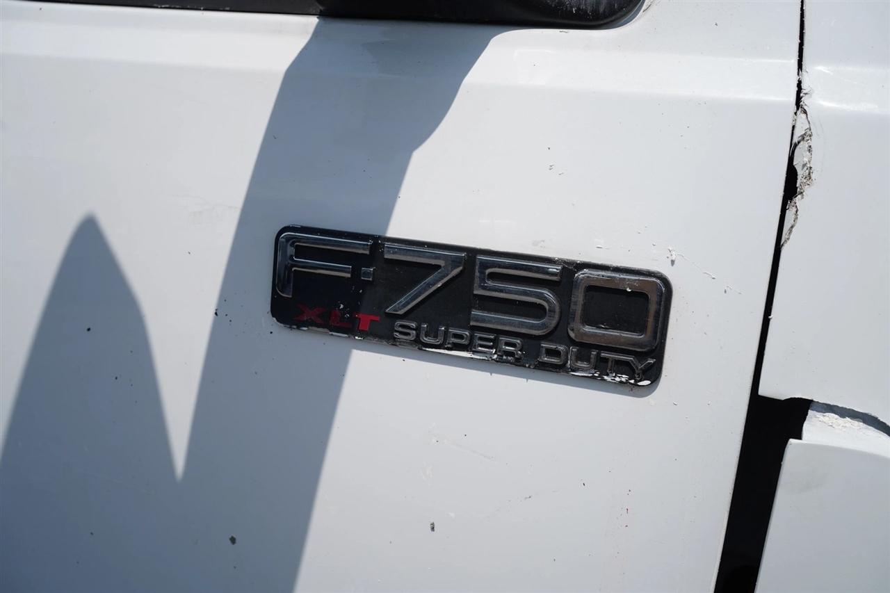 Ford F-750 Regular Cab 2WD DRW 2015