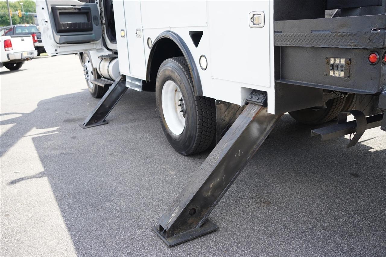 Ford F-750 Regular Cab 2WD DRW 2015
